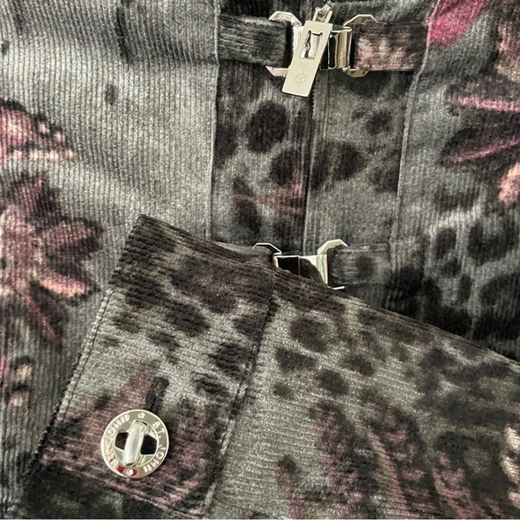 St. John Black, Grey, Purple Floral and Animal Print Corduroy Blazer Jacket - Picture 11 of 15